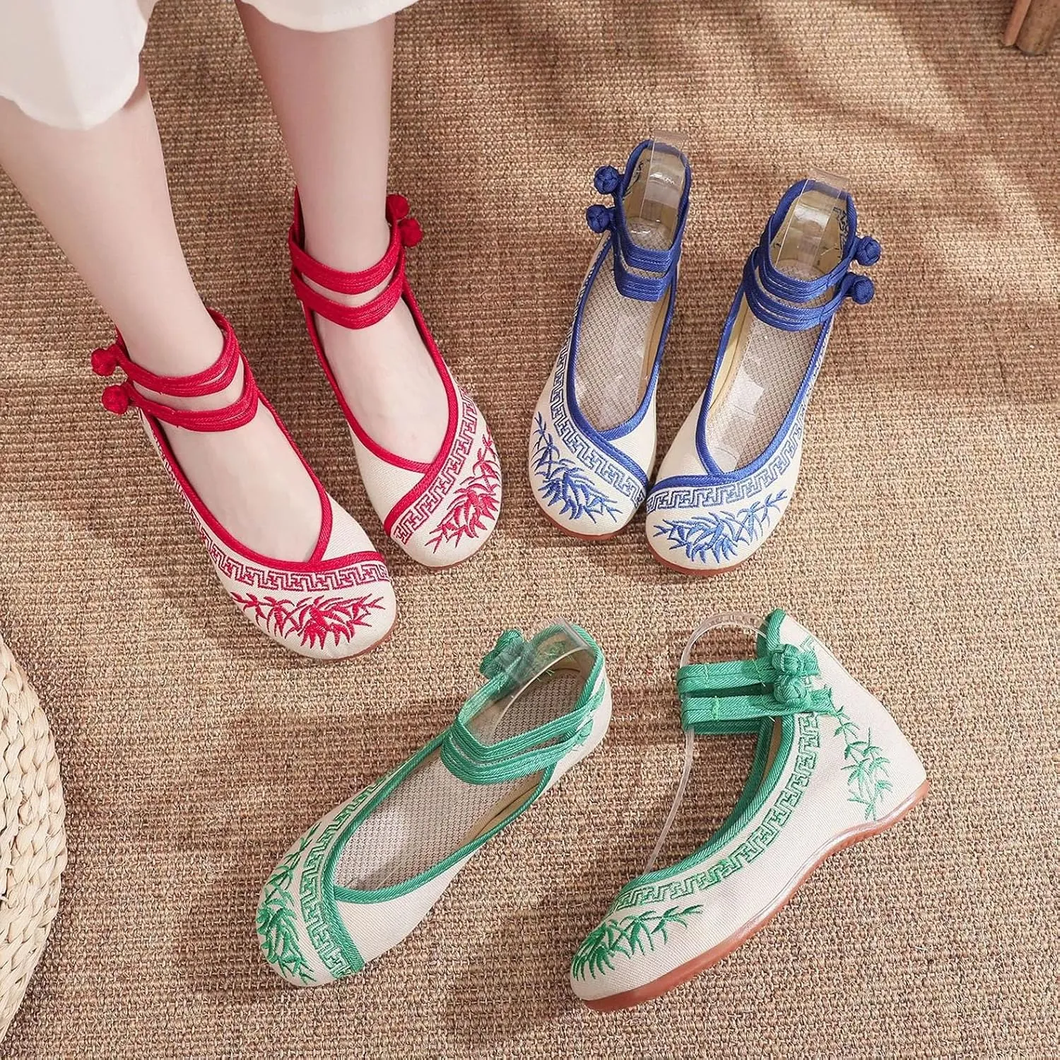 2025 Women's Embroidery Wedge Party Dress Flats Shoes Casual Chinese Traditional Floral Cheongsam Walking Shoes