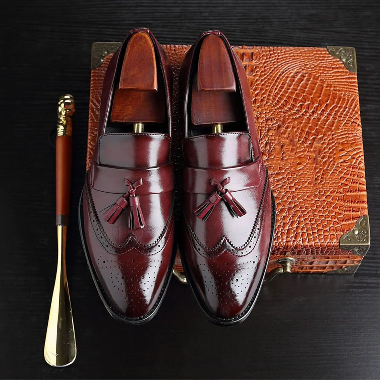ByErz Men Loafers Classic Leather Business Foraml Dress Office Casual Slip on Brogue Shoes with Tassel