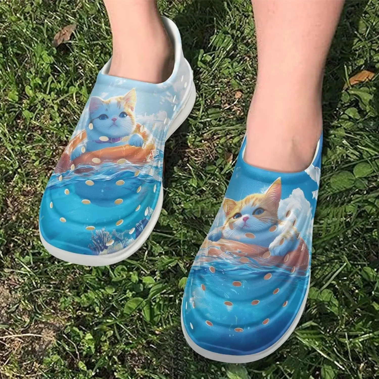 Cartoon Giraffe Kids Clogs Slip on Water Sandals Boys Girls Garden Shoes Cartoon Beach Pool Aqua Sneakers Outdoor Indoor