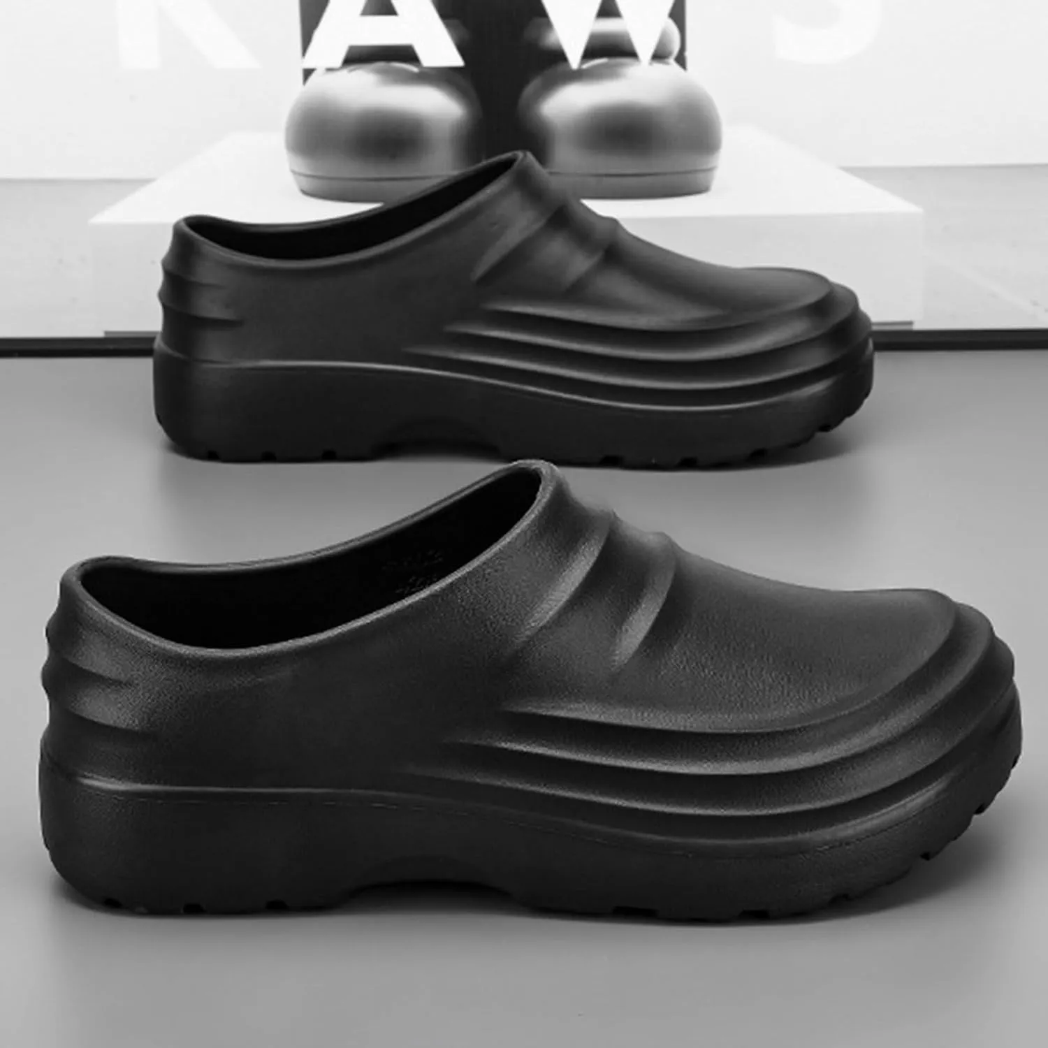 Chef Shoes for Men Lightweight & Waterproof Non Slip Healthy Clogs Comfortable Oil Resistant Kitchen Garden Nurse Beach Shoes