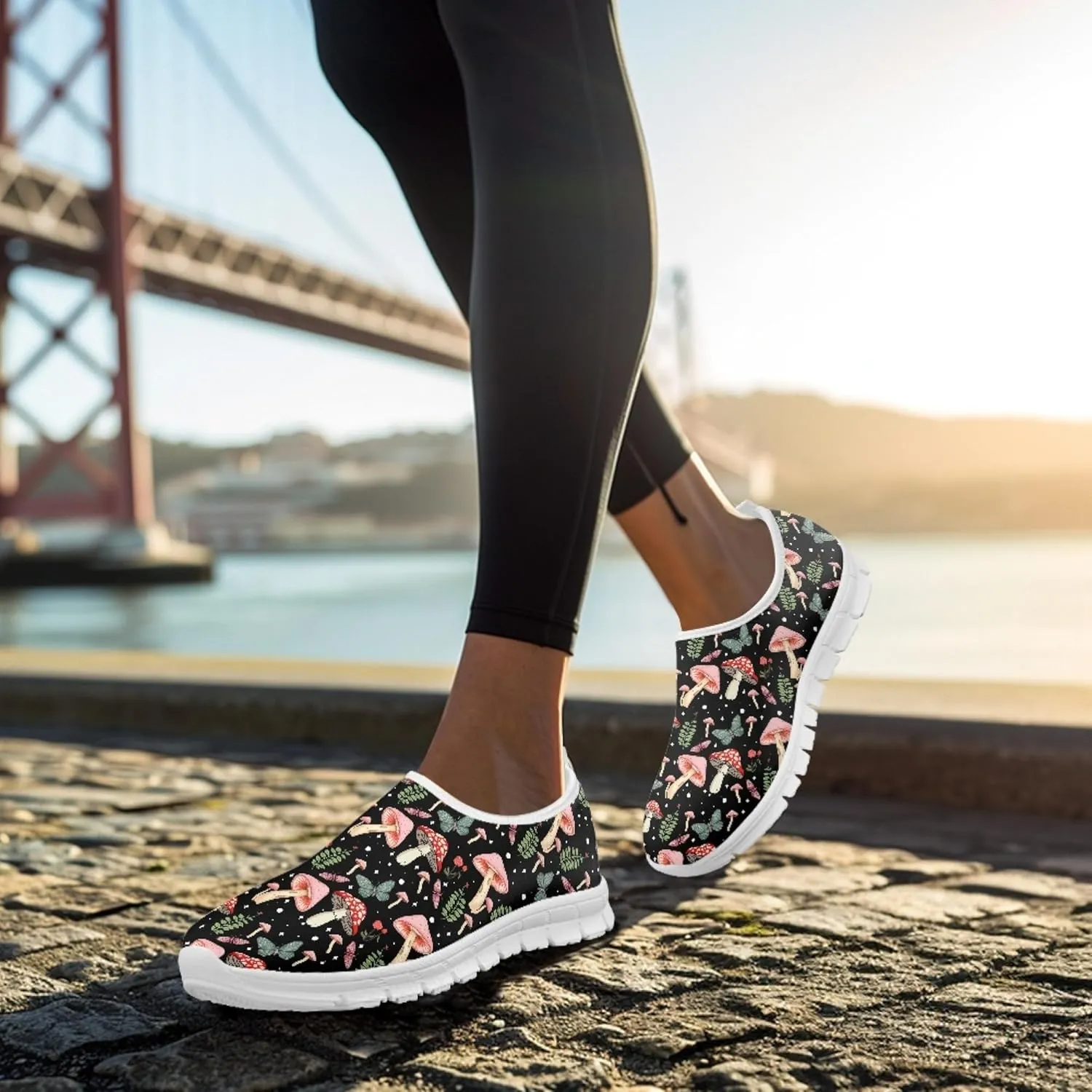 Fashion Design Women Walking Shoes Mesh Sneakers for Ladies Slip-on Shoes Nurse Loafers