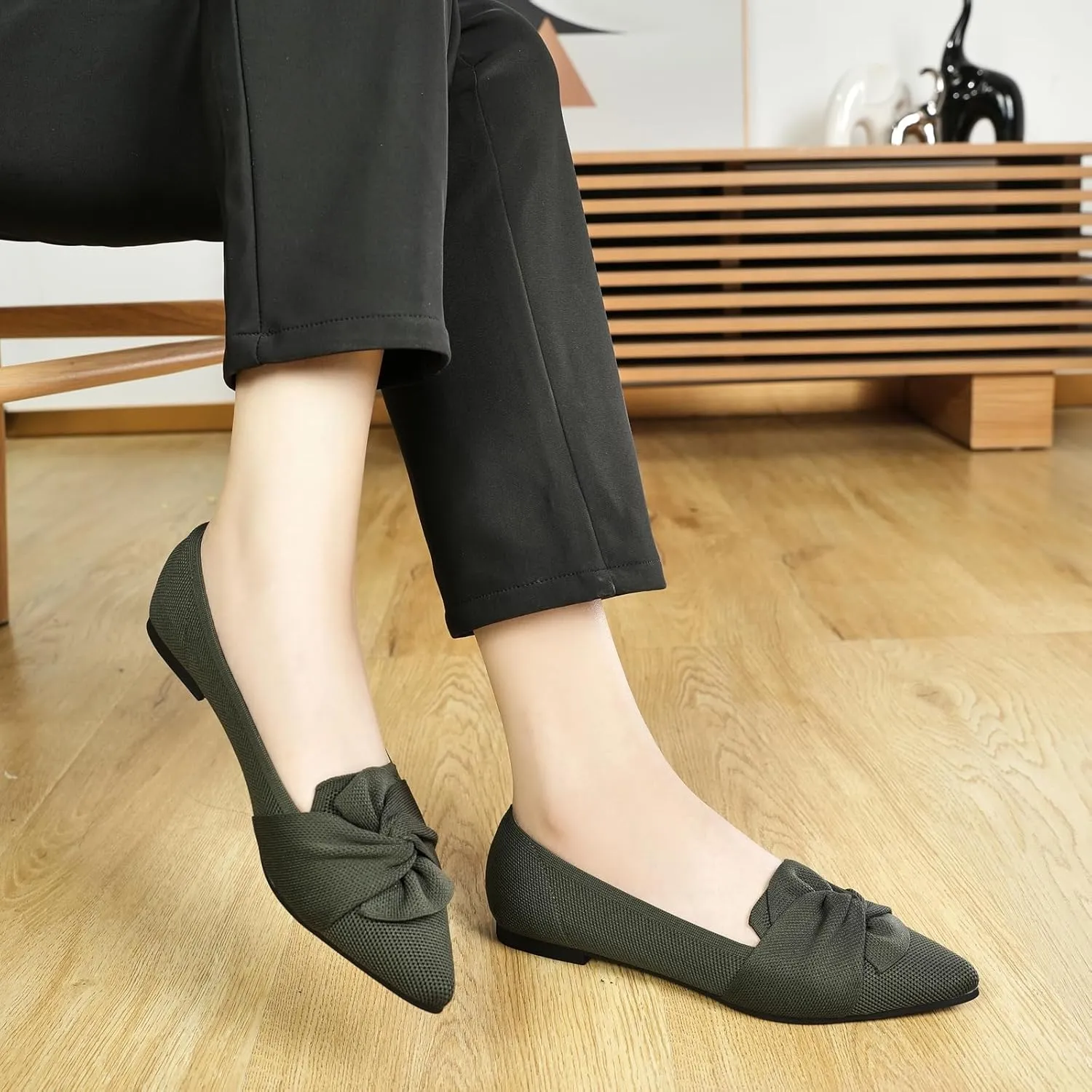 Flats for Womens Pointed Toe Ballet Flats with Bow Comfortable Knit Dressy Flats