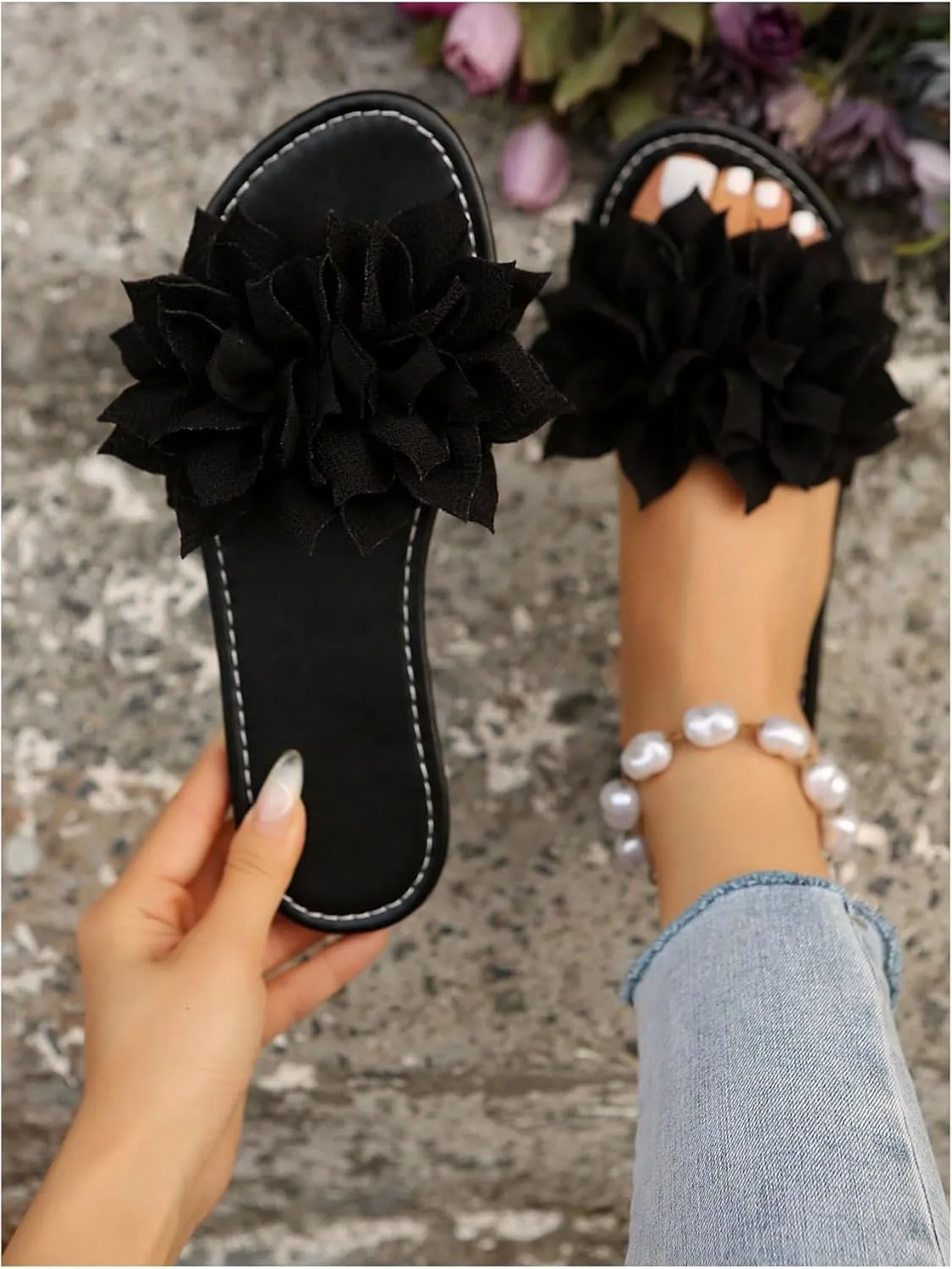 GORGLITTER Women's Flower Sandals 3D Floral Flat Sandals Open Toe Slippers Comfy Lightweight Summer Beach Sandals
