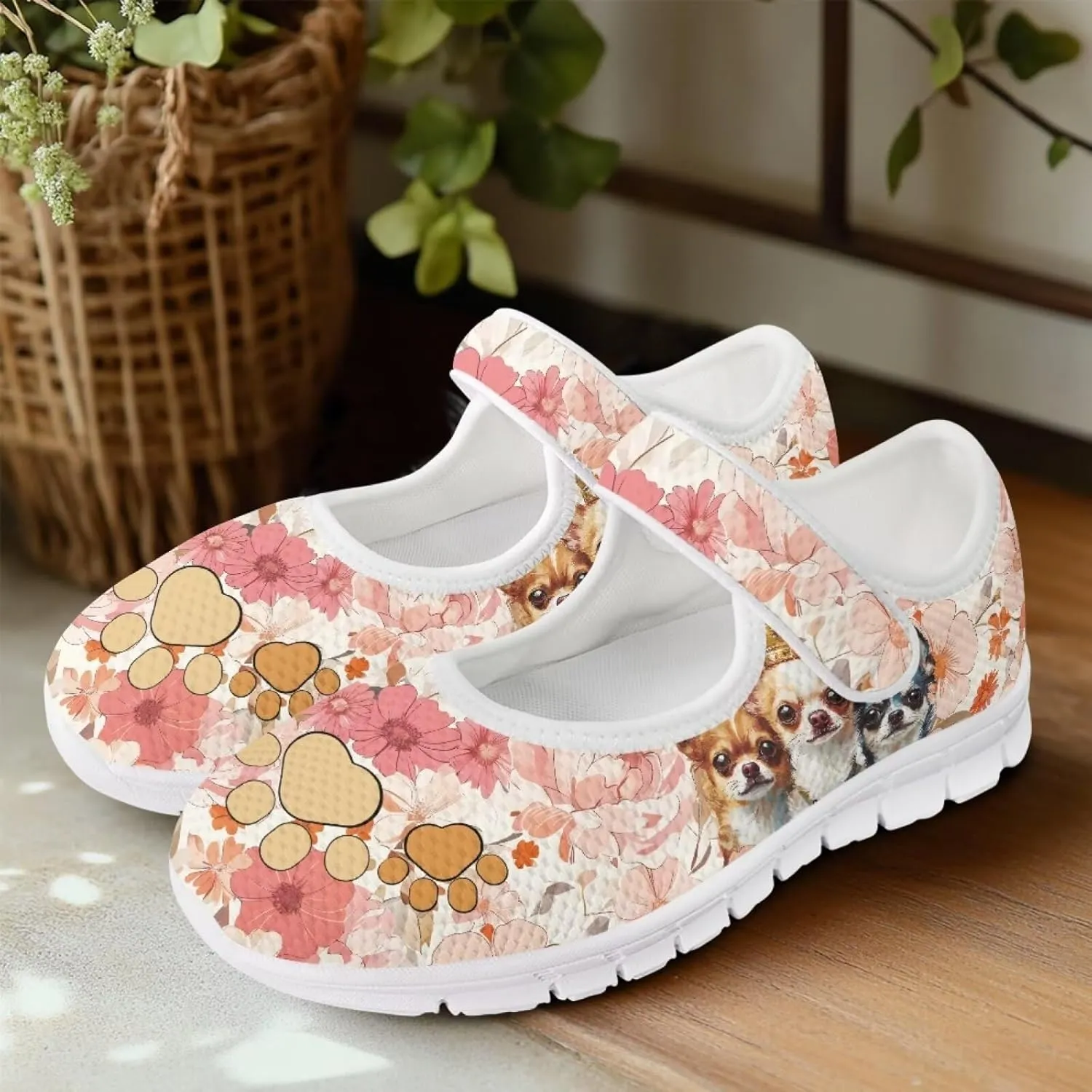 JoyLamoria Womens Slip on Fashion Mary Jane Shoes Retro Mushroom Painted Flats Causal Road Walking Shoes Non Slip Platform