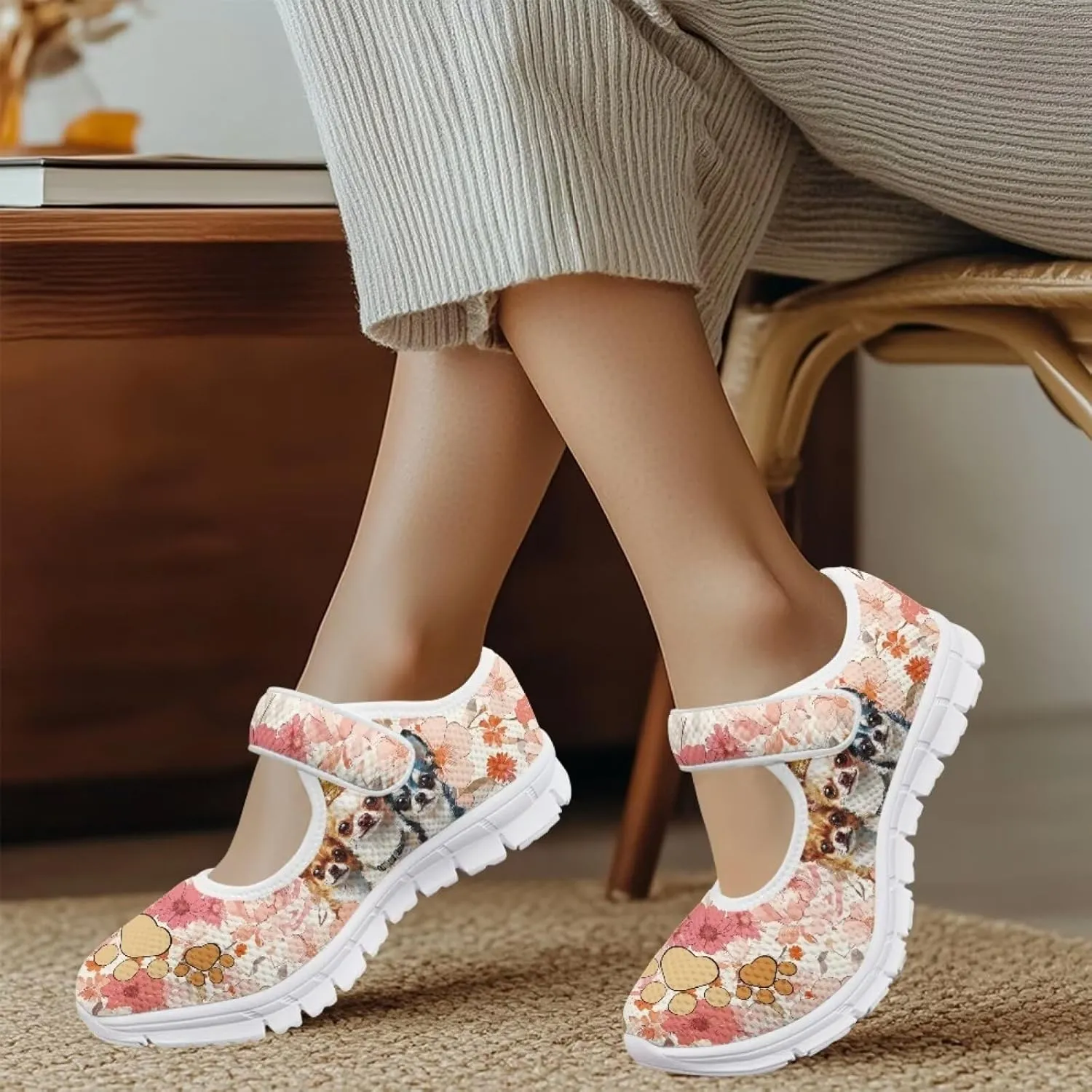JoyLamoria Womens Slip on Fashion Mary Jane Shoes Retro Mushroom Painted Flats Causal Road Walking Shoes Non Slip Platform