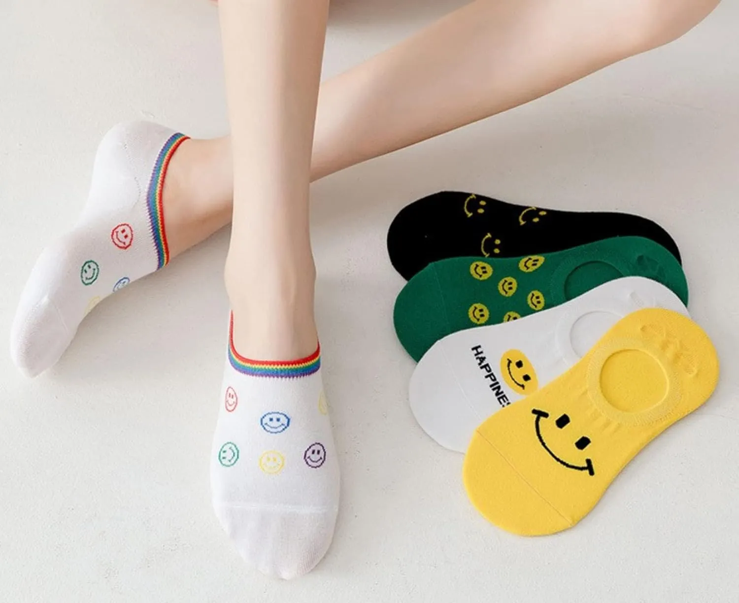 Kawaii Women No Show Socks with Smiley Face Non Slip Cushioned Invisible Liner Low Cut Socks 5 Pairs