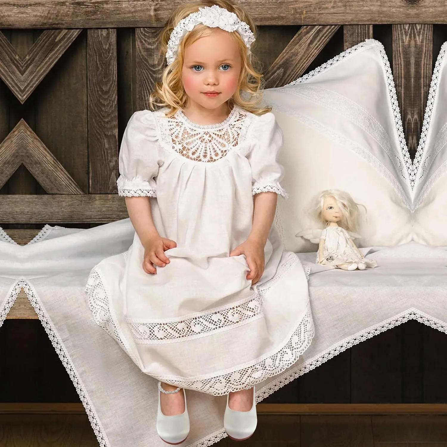 MEJORMEN Girls Dress Shoes Toddler Mary Jane Ballet Flats Princess Lace-Up Pearl Ankle Strap Dress Shoes for Flower Girls Wedding Party School