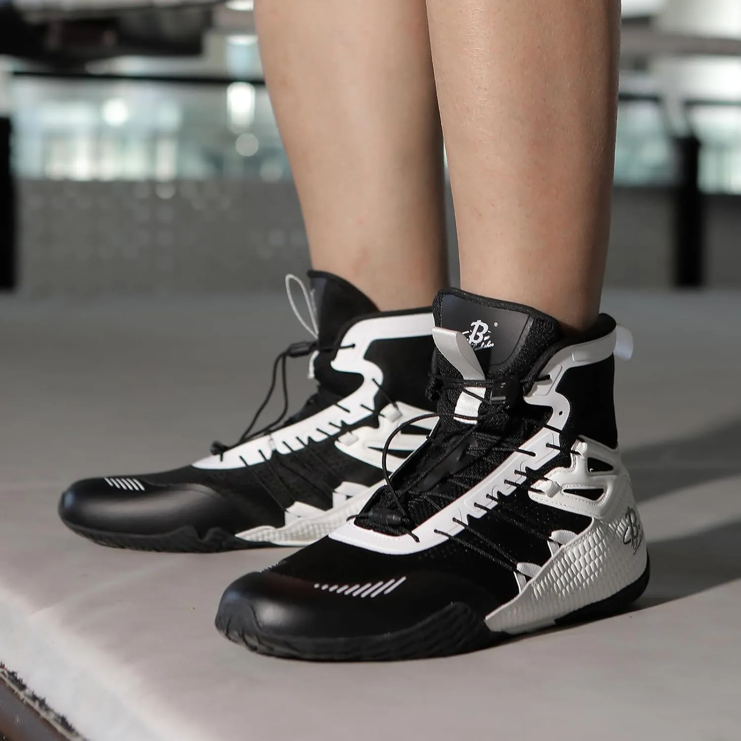 Men's Boxing Shoes Wrestling Shoes High Top Fitness Sneakers Fighting Shoes LS508