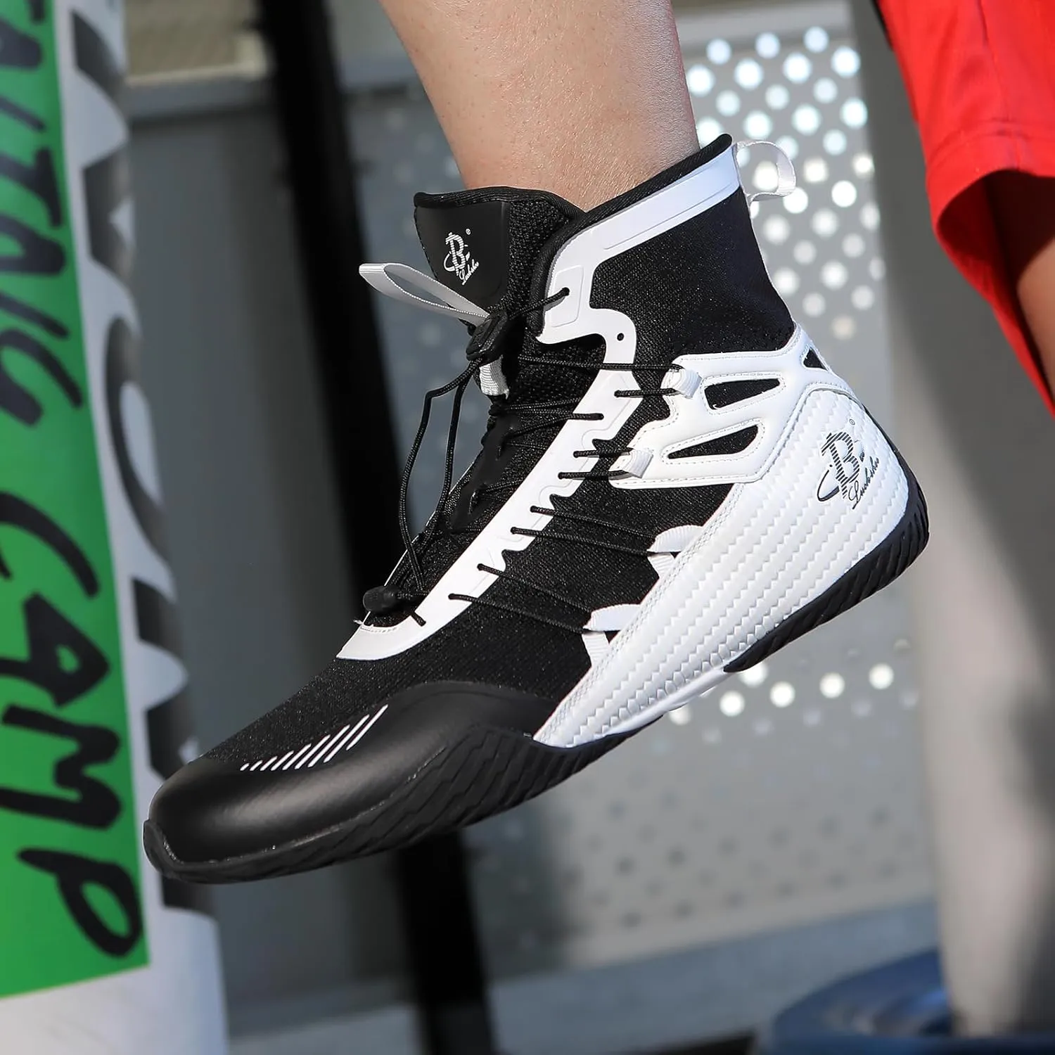 Men's Boxing Shoes Wrestling Shoes High Top Fitness Sneakers Fighting Shoes LS508