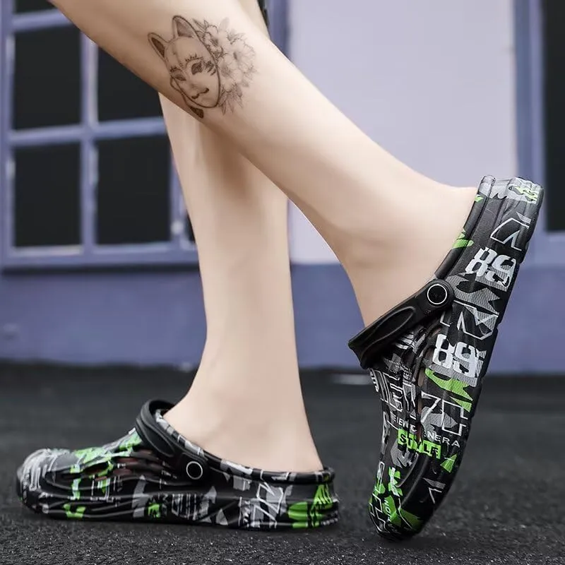 Men's Clog Shoes Slip-On Lightweight Waterproof Garden Sandals, Breathable Camouflage Indoor Outdoor Slippers with Adjustable Strap
