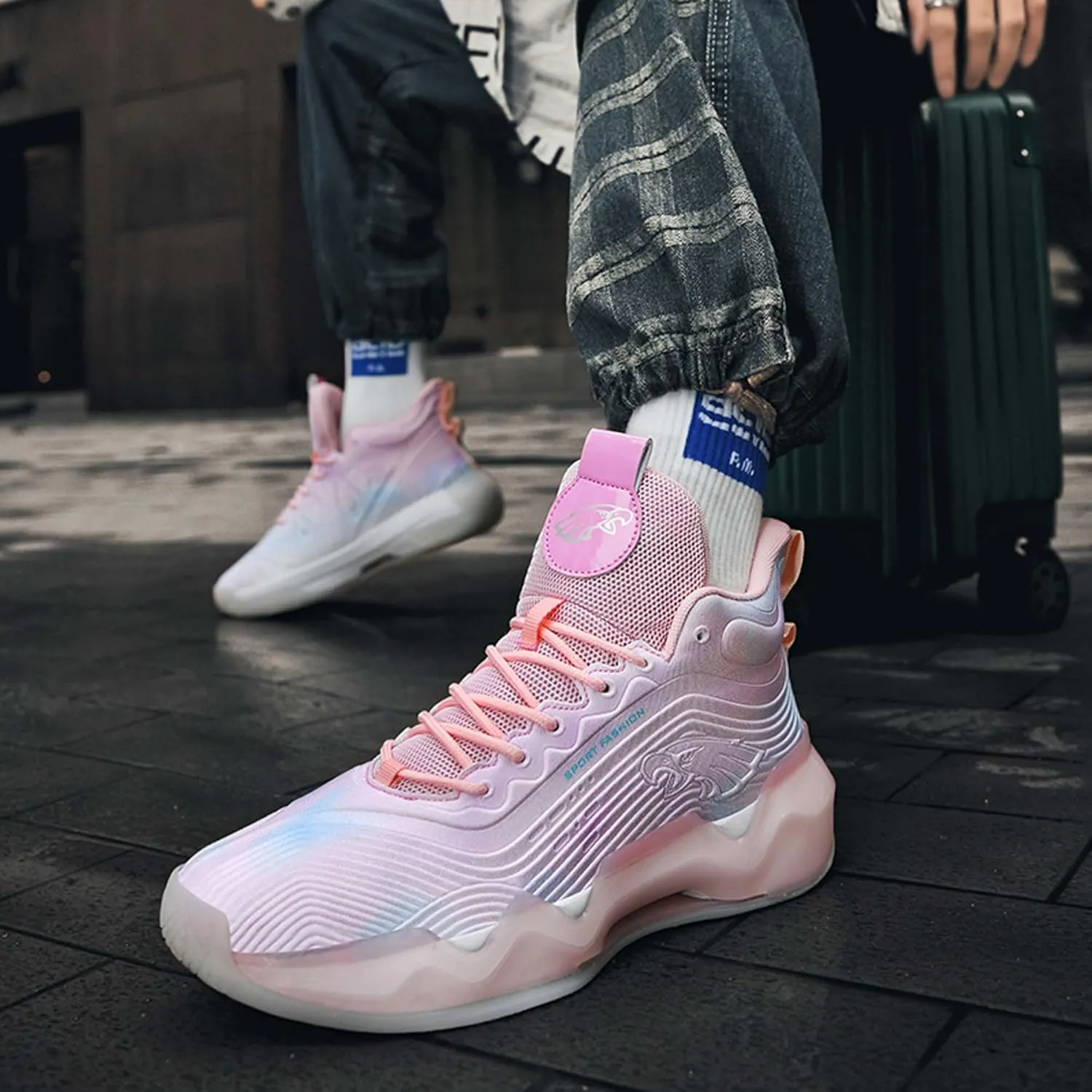Men's Fashion Breathable Basketball Shoes Lightweight Anti-Slip Sneakers Wear-Resistant Rebound Running Shoes Personalized Casual Sports Basketball Women's Shoes