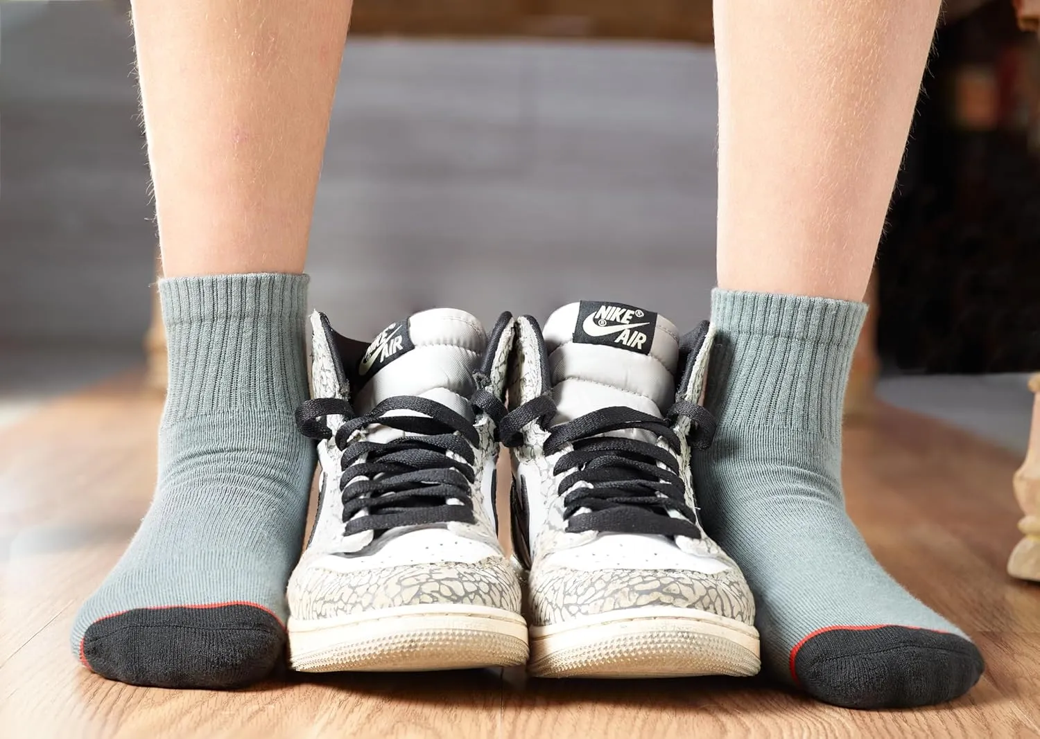 MoonWalker Extra Soft and Durable Quarter Crew Socks Made with KEMP (US Alpha)