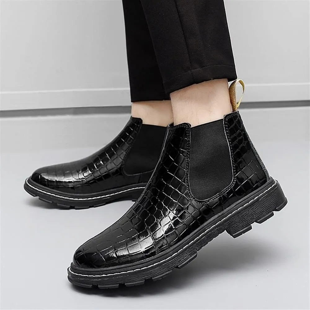 New Chelsea Boots For Men Round Toe Faux Crocodile Print Leather On Non Slip Wearable Anti-slip Waterproof Formal Dress