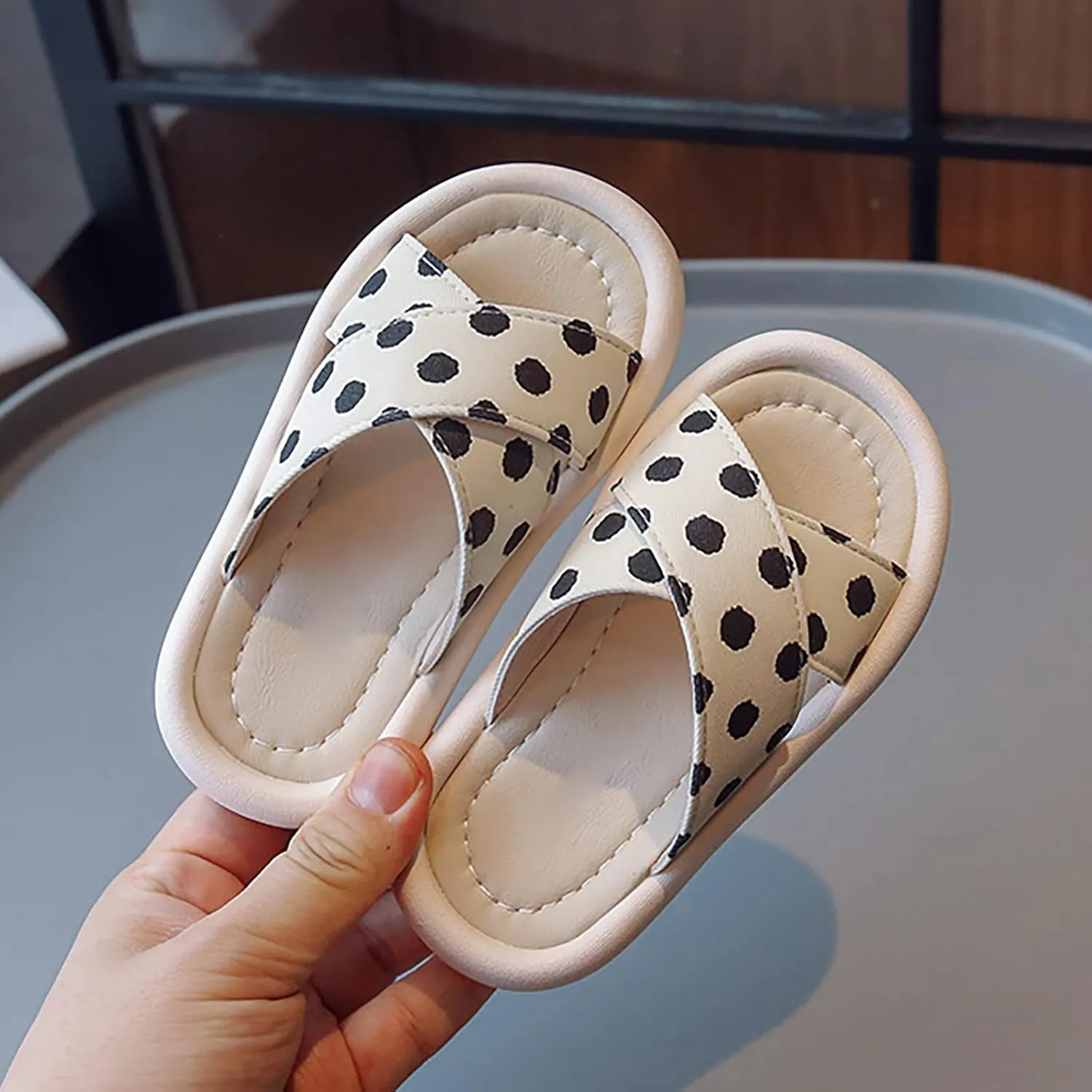 sfdgfhyf Toddler Girls Comfortable Foot Warmer Children Girls Sandals Polka Dot Rubber Soft Bottom Casual Open Toe Shoes