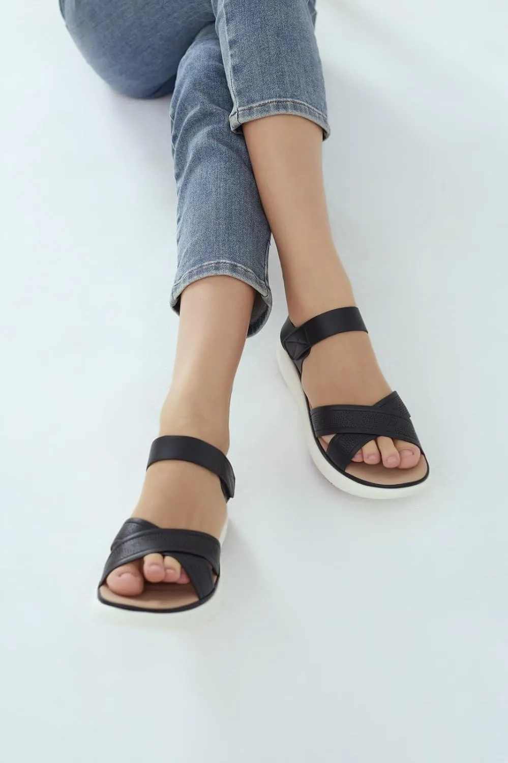 UBFEN Womens Platform Sandals Comfortable Lightweight Walking Ankle Strap Casual Low Wedge Sandals