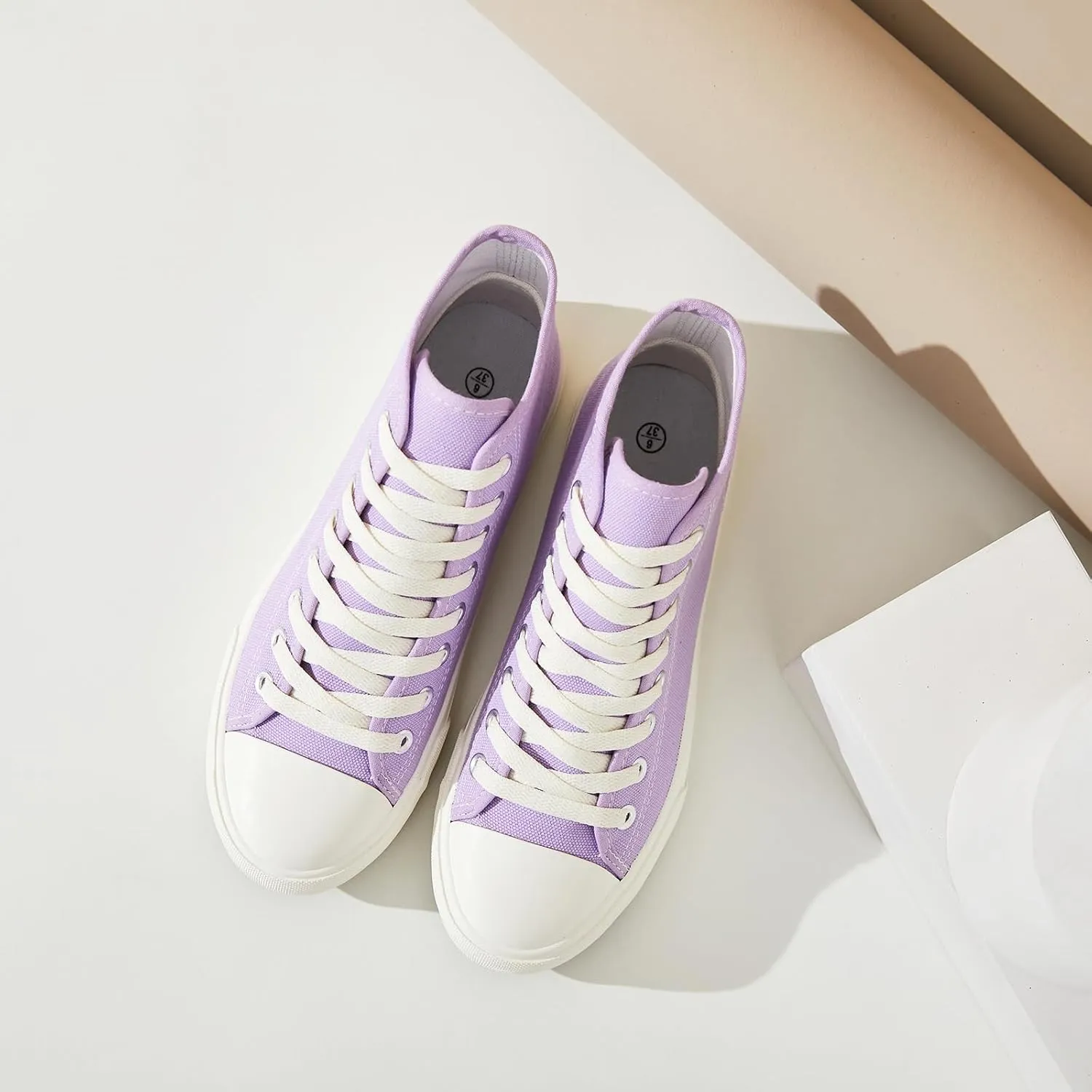 Uoidru High Top Sneakers for Women Canvas Shoes White Canvas High Tops Women Casual Shoes Lace Up Fashion Sneakers