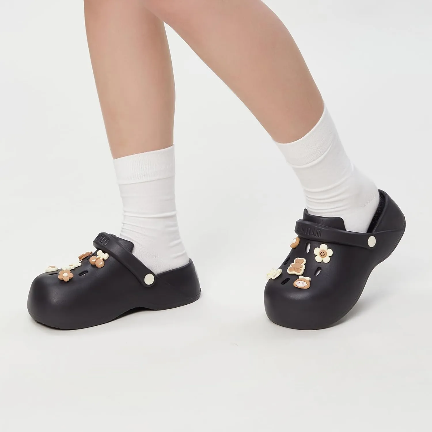 utune Women Platform Clogs with Strap Cute Summer Garden Shoes Ladies Beach Pool Sandals Thick Sole House Slippers Lightweight Non Slip
