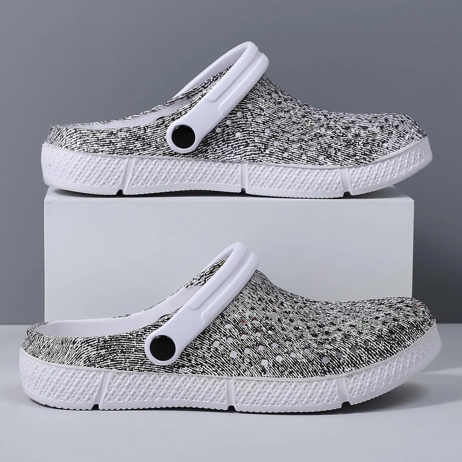 Waterproof Garden Clogs for Women: Classic Comforts - Slip On Lightweight Beach Sandals