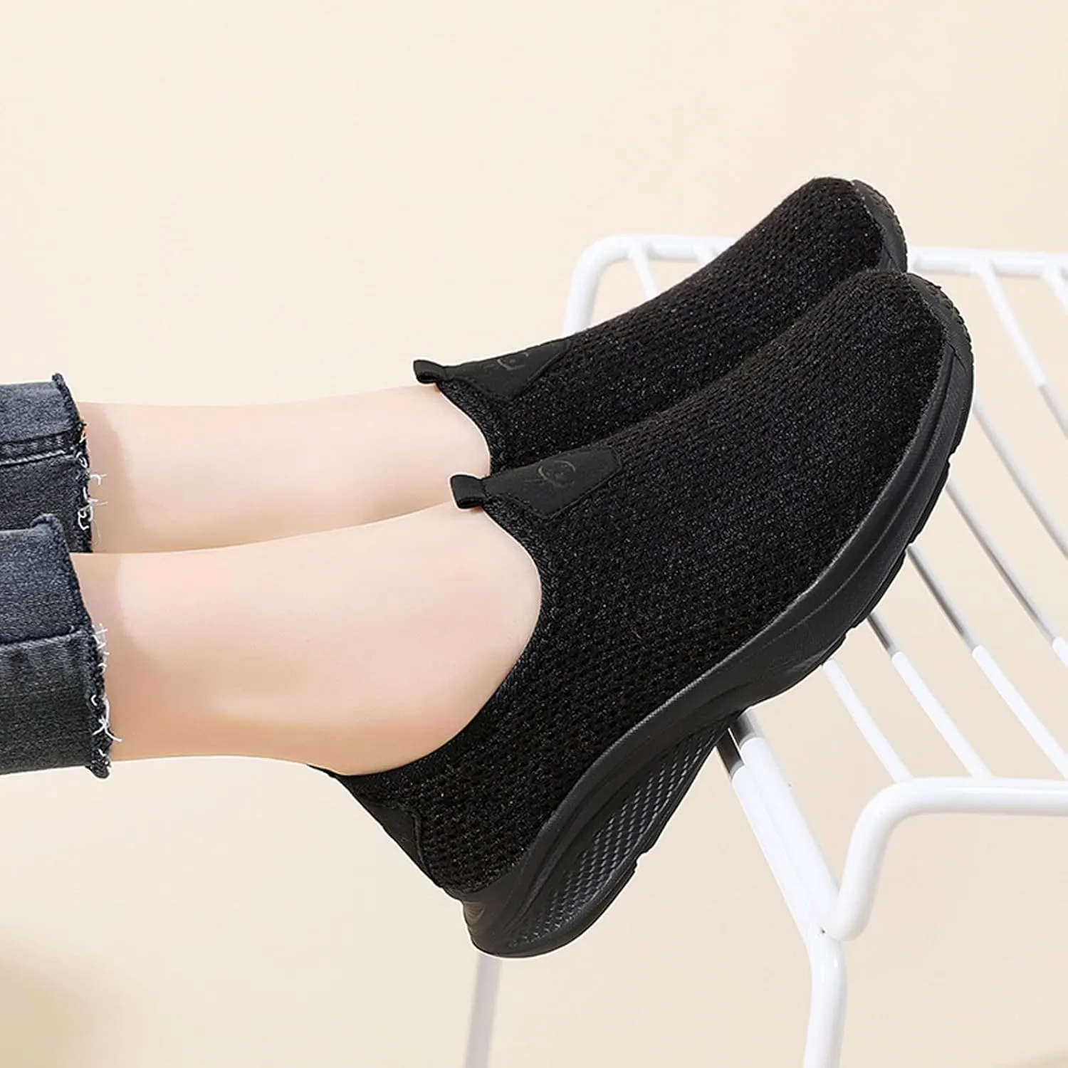 Women's Athletic Walking Shoes Slip On Casual Mesh Slip On Shoes Women Arch Support Ladies Shoes Casual Walking Sneakers Platform Tennis Shoe Loafers Shoe