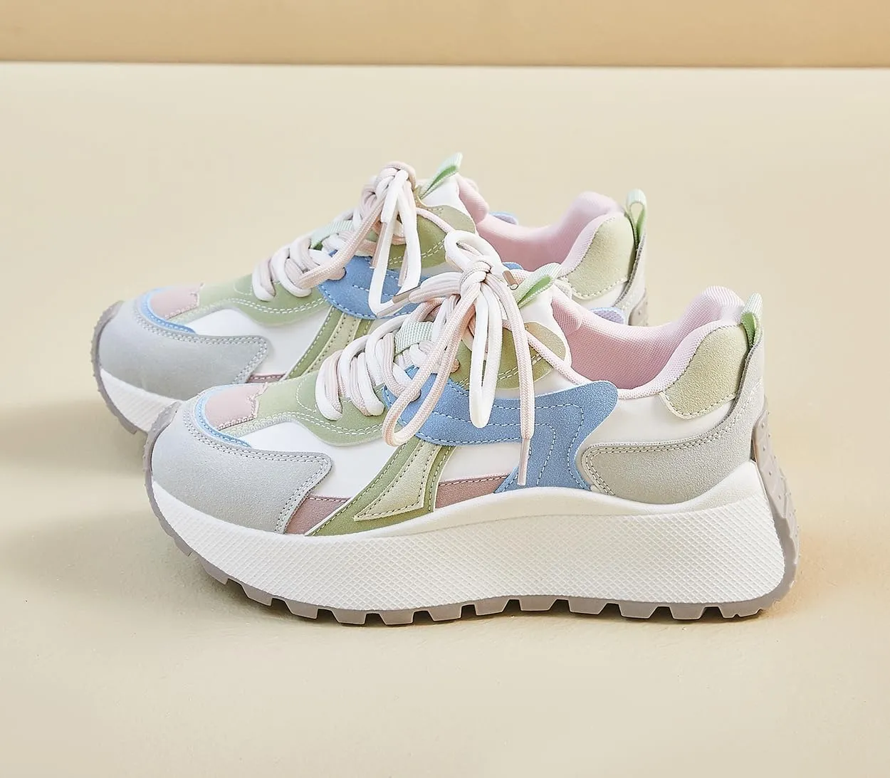 Women's Breathable Platform Sneakers Campus Fashion Lightweight Comfort Walking Shoes