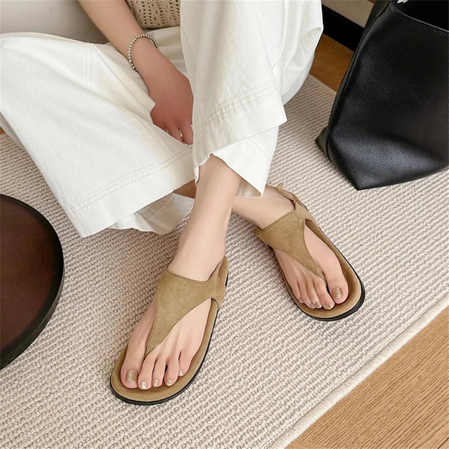 Women's Casual Flat Sandals Comfortable Flip Flops Beach Thick-Soled Summer Shoes Casual Daily Wear