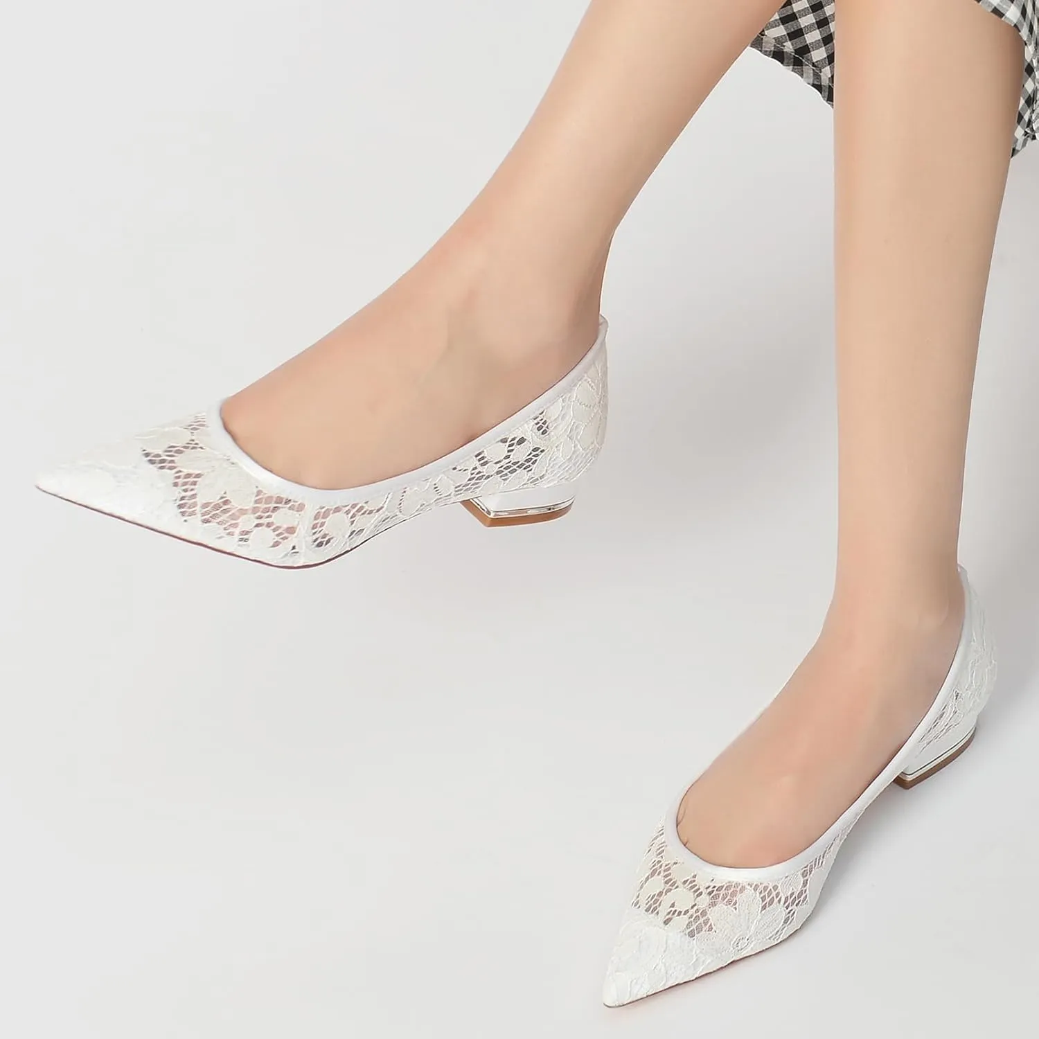 Women's Flat Wedding Shoes for Bride Lace Pointed Toe Bridal Dress Shoes Slip on Ballet FlatsParty Bridesmaid Bridal Shoes Sandals