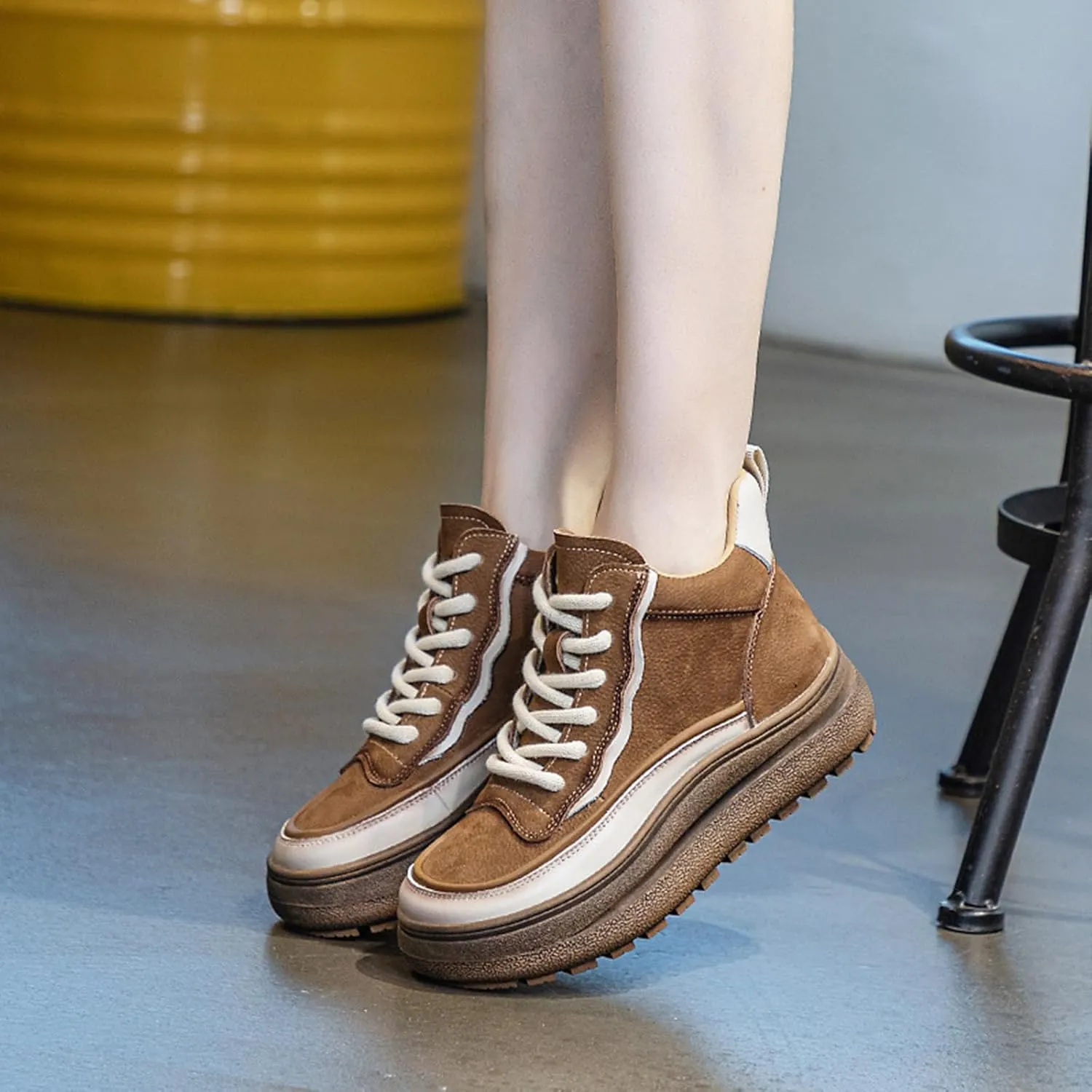 Women's Platform Mid Top Lace Up Casual Shoes Cozy Fur Lining Warm Non-Slip Fashion Chunky Height Increasing Walking Sneakers