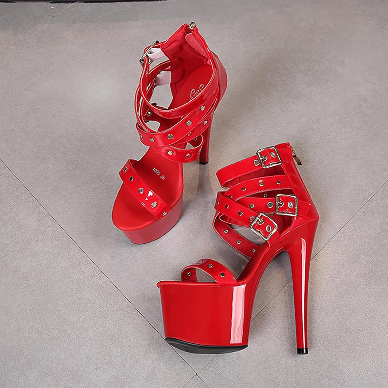 Women's Rivet Platform Chunky High Heel Gothic Sandals Fashion Ankle Strap Buckle Round Open Toe Lug Sole High Block Heel Sexy Punk Y2k Sandals for Party Prom Dress