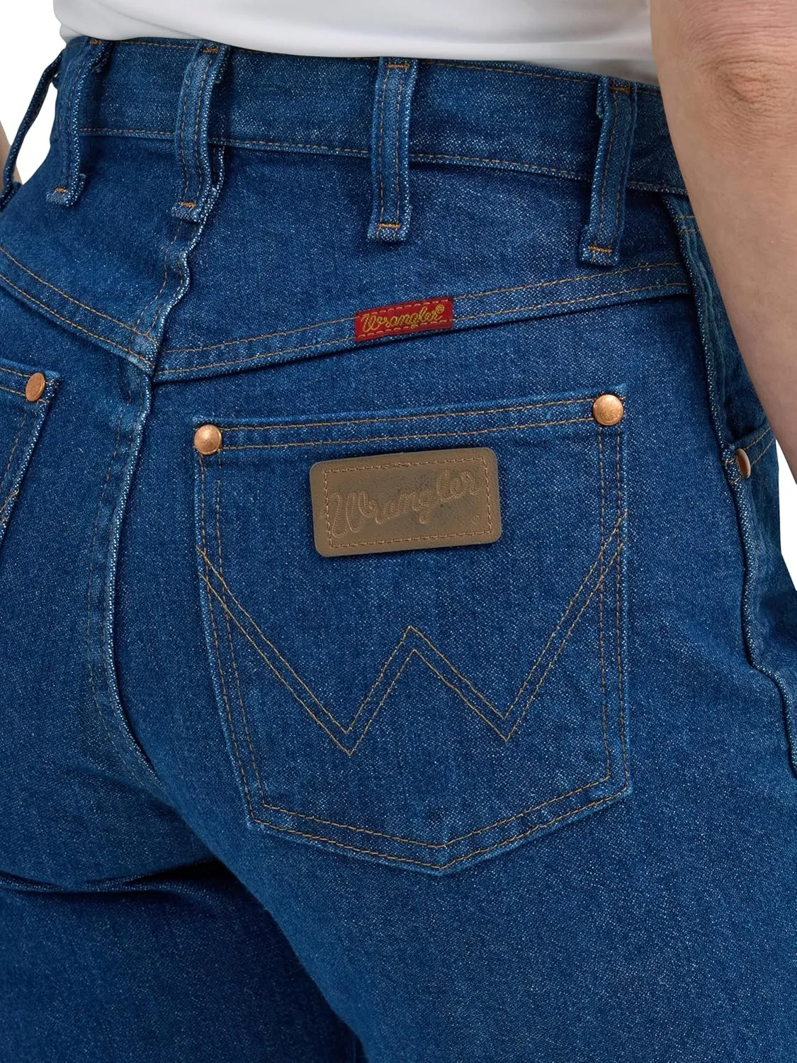 Wrangler womens Cowboy Cut Slim Fit Natural Rise Waist Jeans